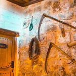 Mahperi Cappadocia Cave Hotel 2*