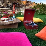 Mahperi Cappadocia Cave Nevşehir