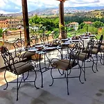 Mahperi Cappadocia Cave Hotel 2*