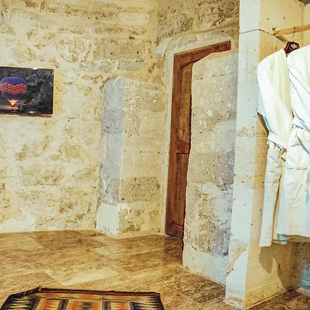 Mahperi Cappadocia Cave Hotel 2*