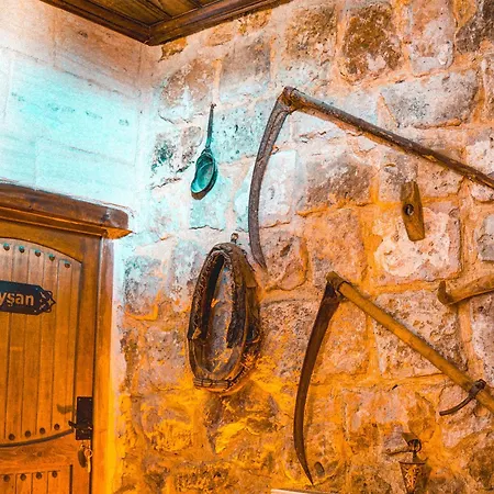 Mahperi Cappadocia Cave Hotel 2*