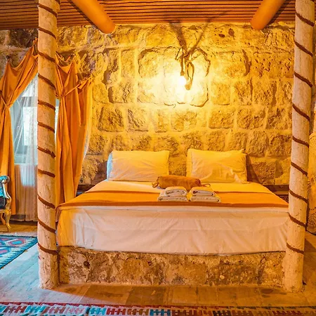 Mahperi Cappadocia Cave