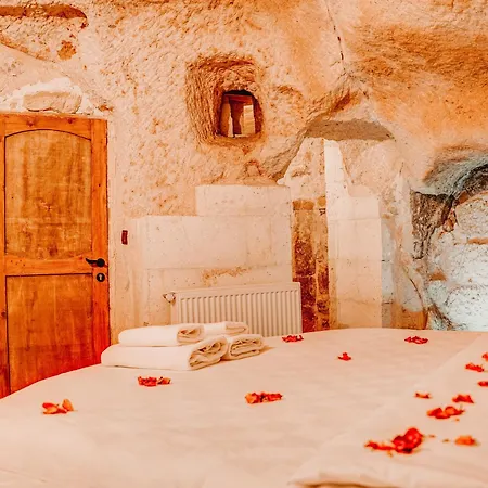 Mahperi Cappadocia Cave Hotel 2*