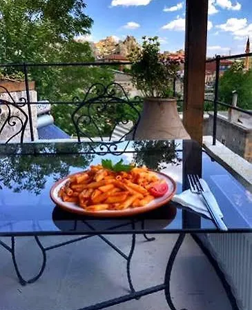 Mahperi Cappadocia Cave Hotel 2*